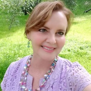 Meet your Posher, Alison